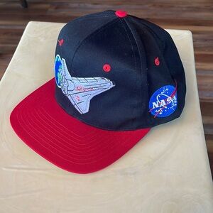 NASA SnapBack Cap Hat Black Red Space Shuttle Kennedy Spacecraft Astronaut